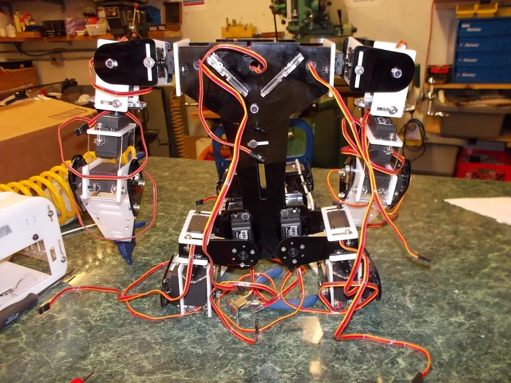 Halley: Ambassador Robot 001 — image 17